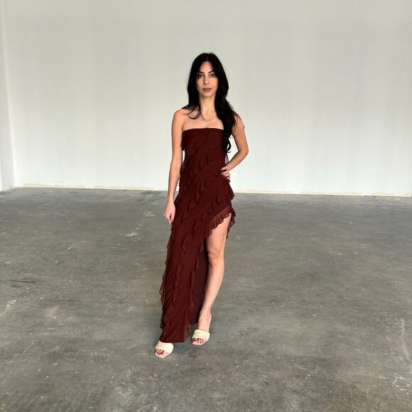 Oh Polly Nevali Bandeau Ruffle Maxi - Picture 3 of 4